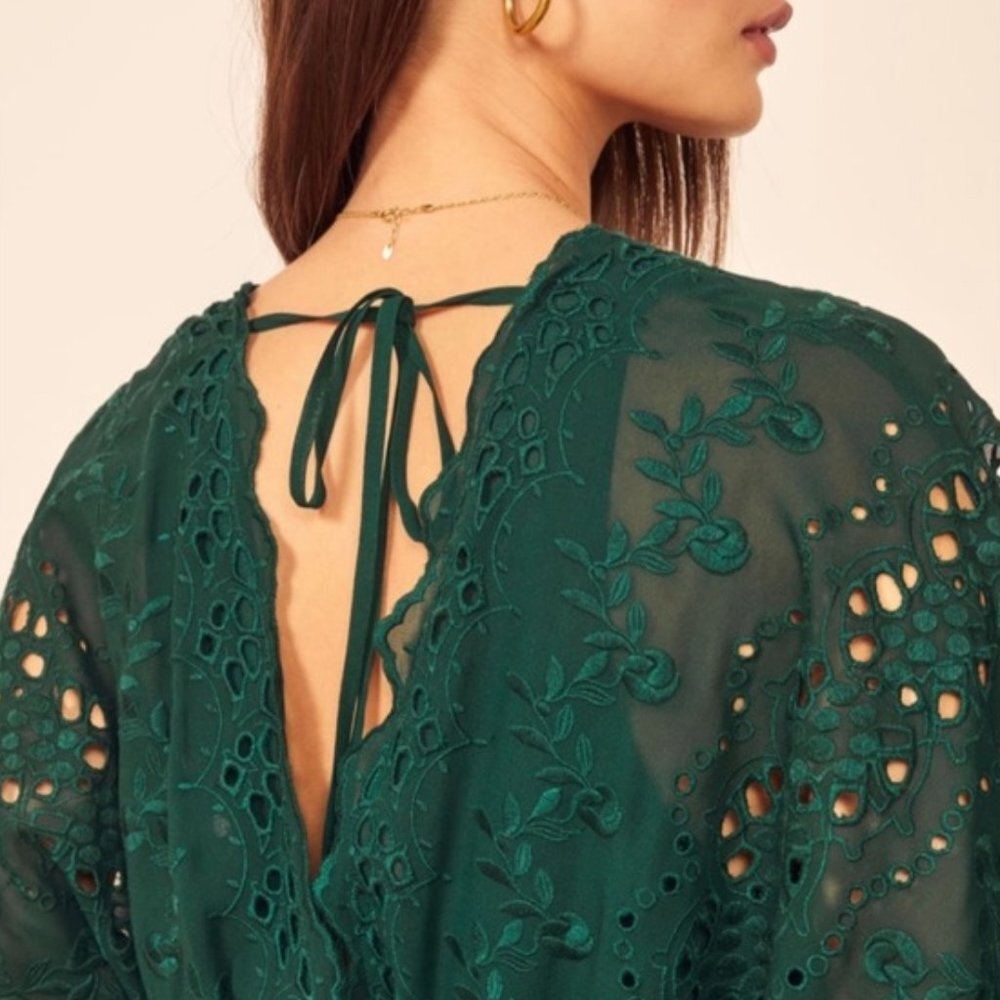 Like New Reformation Libbie Dress in Emerald Green, Size 2 - Picture 3 of 10